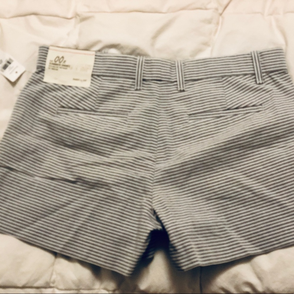 Gap striped shorts - Picture 2 of 4